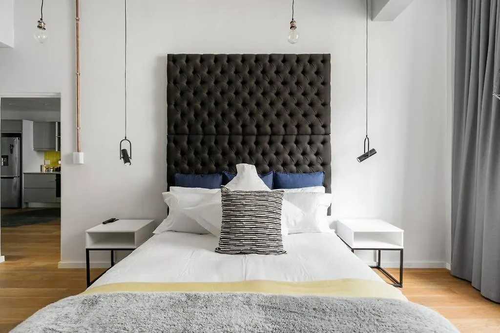 Smart Modern Living In Iconic Building In A Prime Location Apartment Cape Town